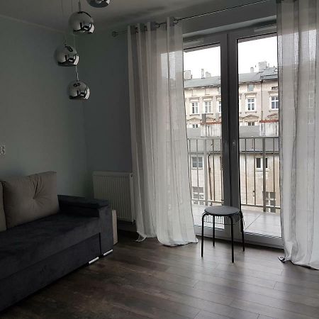 פוזנן Apartamenty Strzelecka מראה חיצוני תמונה