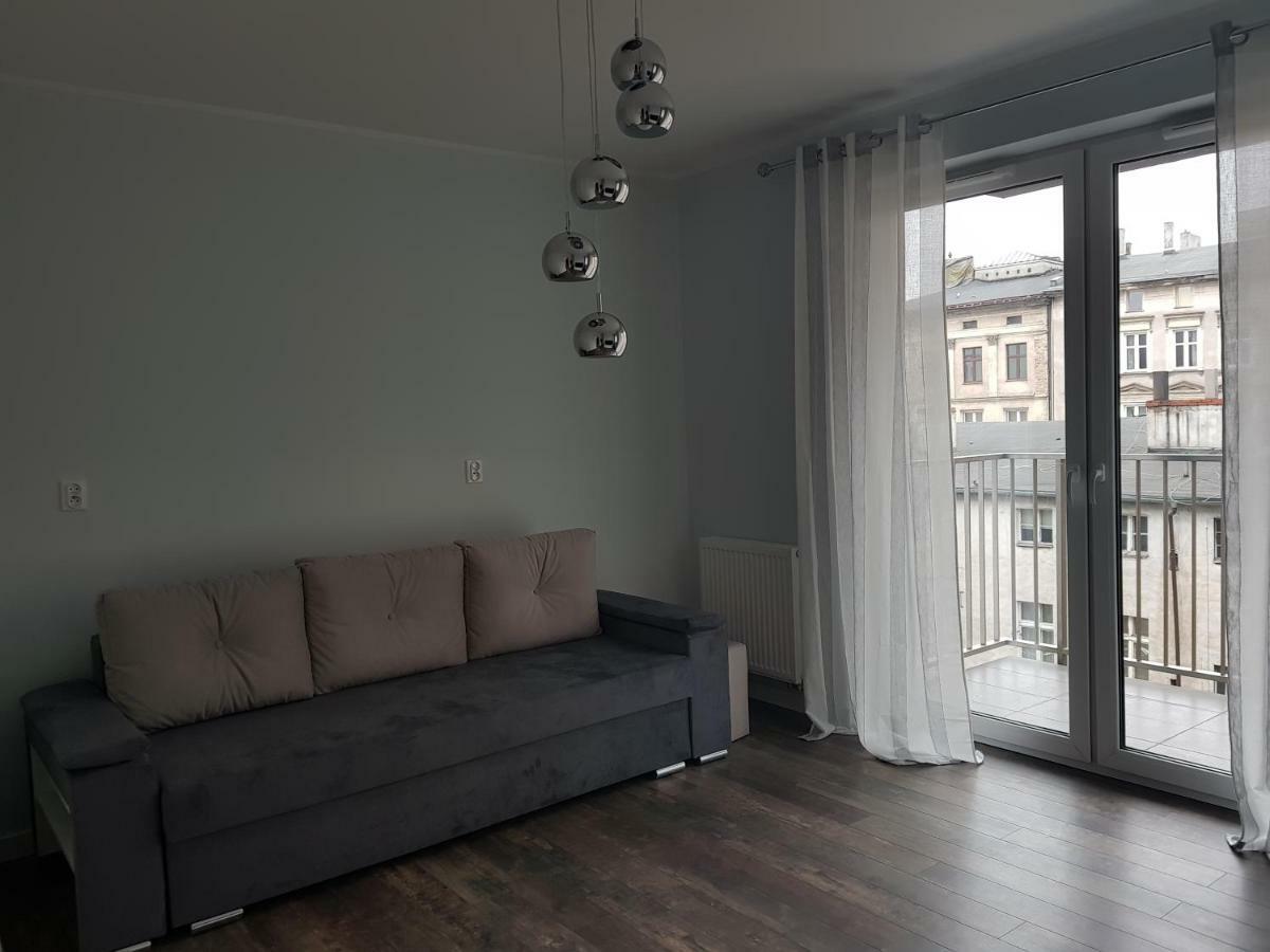 פוזנן Apartamenty Strzelecka מראה חיצוני תמונה